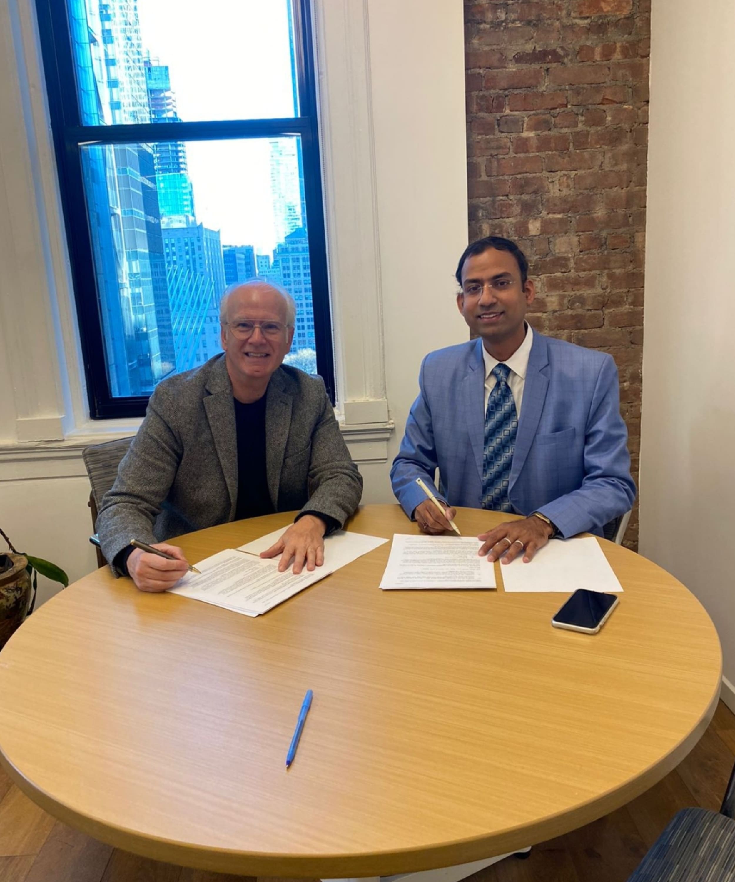 World Trade Center AMTZ licence agreement signing with World Trade Center Association (WTCA)